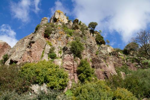 Montagnes sur le territoire de Bosa