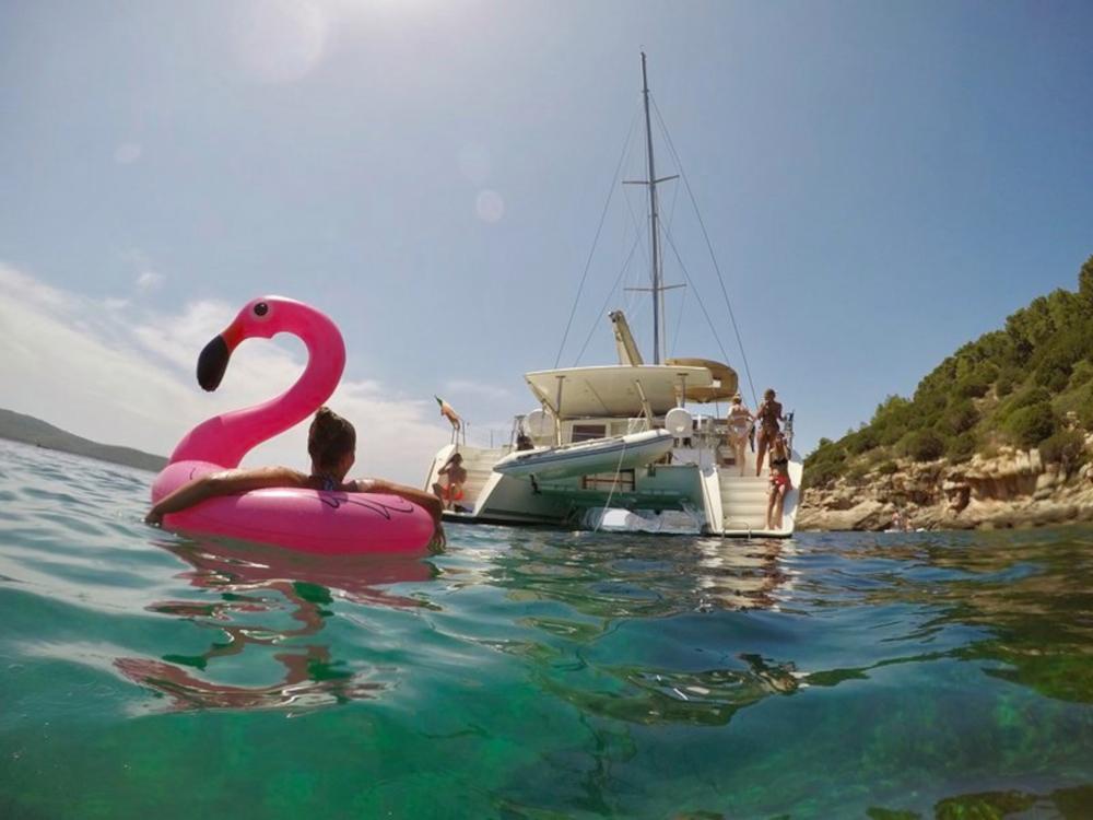 catamaran tour alghero