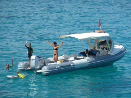 Dinghy and hikers on board