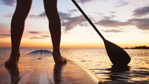 Excursión guiada al atardecer en SUP