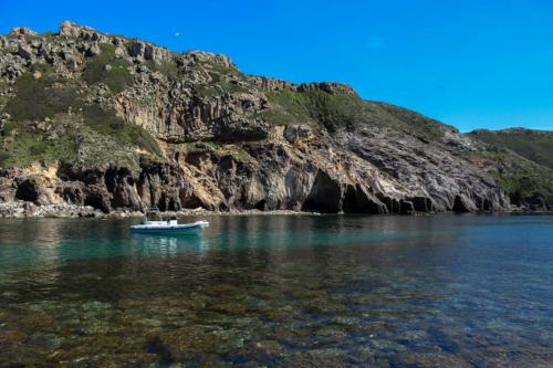 Schlauchbootausflug zwischen Masua und der Insel San Pietro