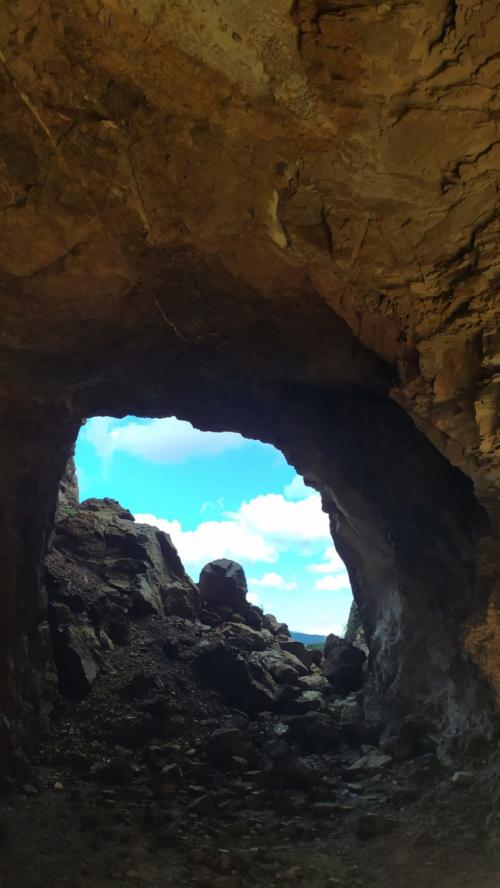 <p>Grotta di Santa Barbara</p><p><br></p>