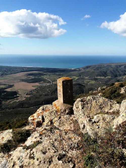 Percorso di trekking con vista 