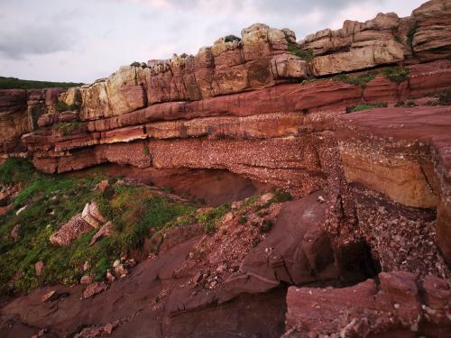 <p>Excursión guiada de trekking por el territorio de Porto Ferro</p><p><br></p>