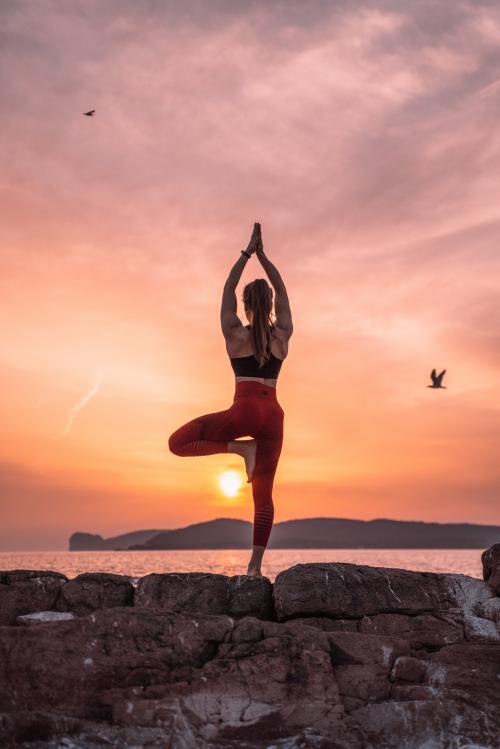 <p>Yoga class on the island of La Maddalenetta</p><p><br></p>