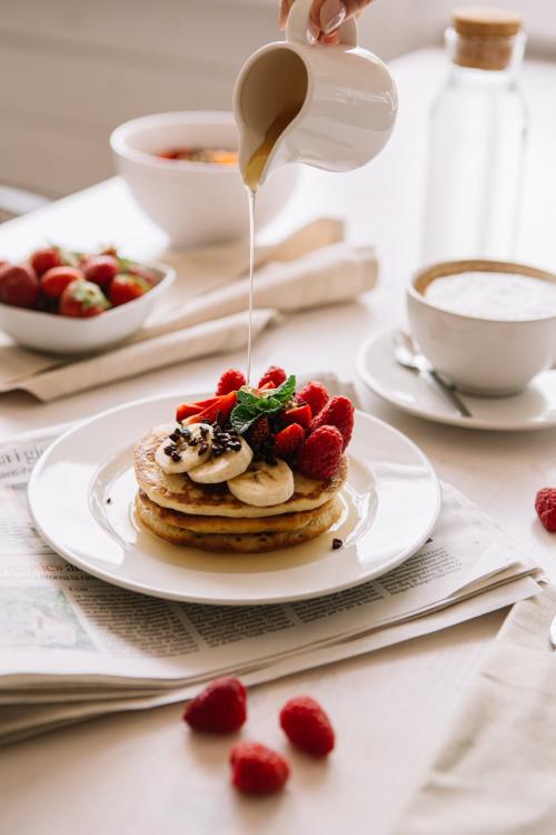 Colazione fresca e sana servita durante soggiorno a Olbia