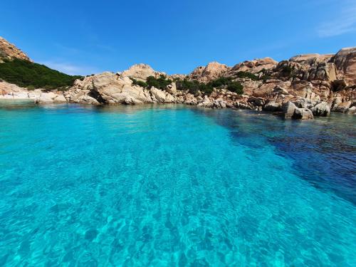 <p>Turquoise sea of the La Maddalena Archipelago in which to swim and snorkel</p>