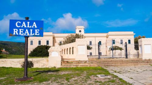 <p>Landing in Cala Reale during fishing tour</p><p><br></p>