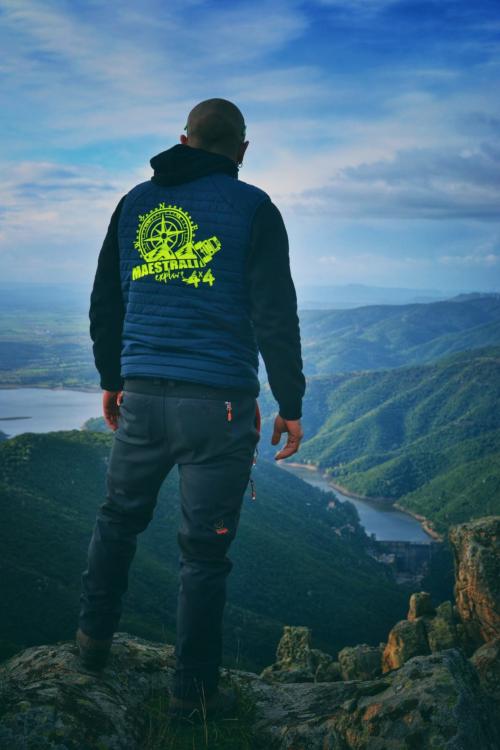 <p>Hiker and panorama on the Gallura</p><p><br></p>