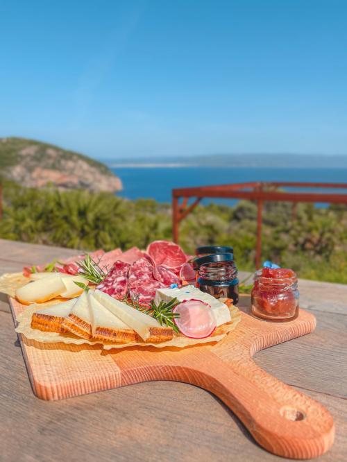 <p>Aperitif based on typical Sardinian products</p><p><br></p>