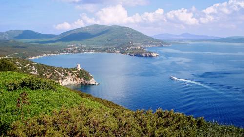 Overview of the Gulf of Alghero from the coast