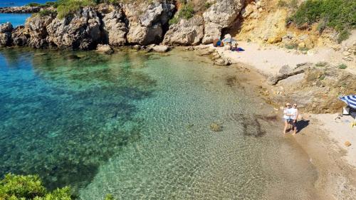 One of the beaches on the snorkeling tour among the wild beaches of the Nurra from Alghero