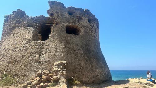 Aragon tower on the quad bike route with guide in Alghero