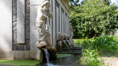 Dettaglio Fontana di Rosello