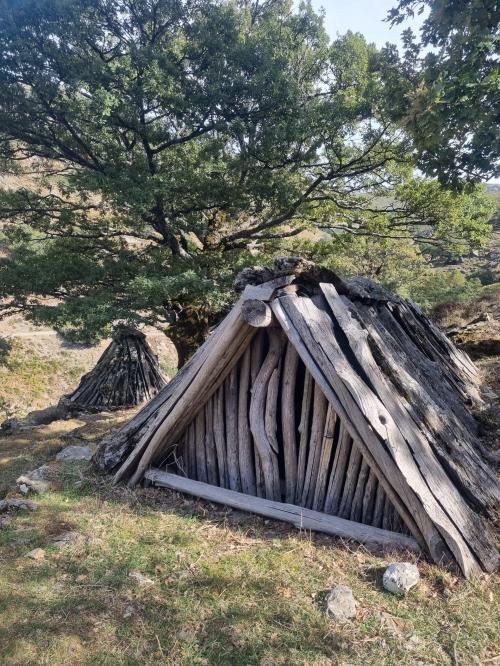 Antica capanna nelle montagne della Barbagia