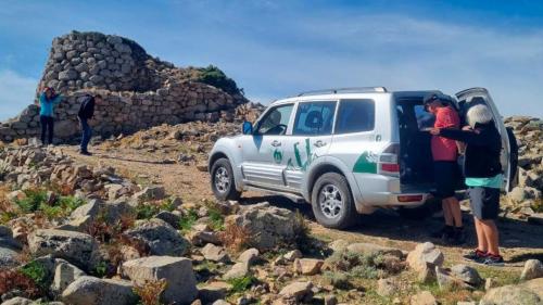 Sosta presso il Nuraghe Ruinas