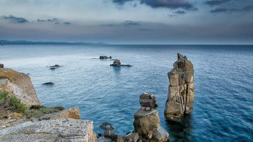 <p>Côte de Carloforte et l’île de San Pietro</p><p><br></p>