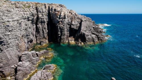 <p>Cliffs of Carloforte and crystal clear sea</p><p><br></p>