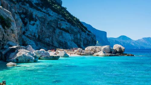 <p>Tour of the beaches of the Gulf of Orosei with crystal clear sea</p><p><br></p>