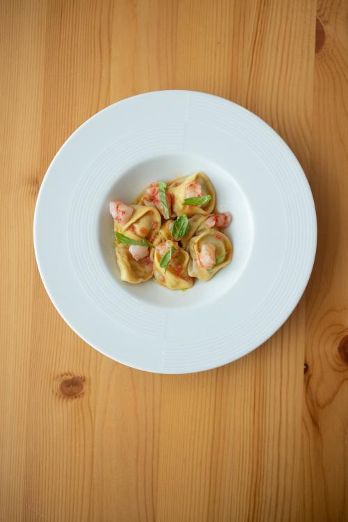 Degustazione a pranzo o cena dei prodotti preparati durante laboratorio di cucina a Olbia