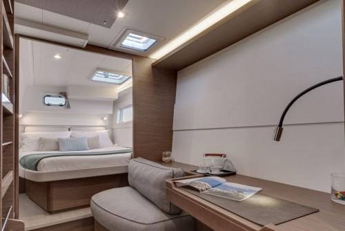<p>Bedroom of a luxury catamaran in the Archipelago of La Maddalena</p><p><br></p>