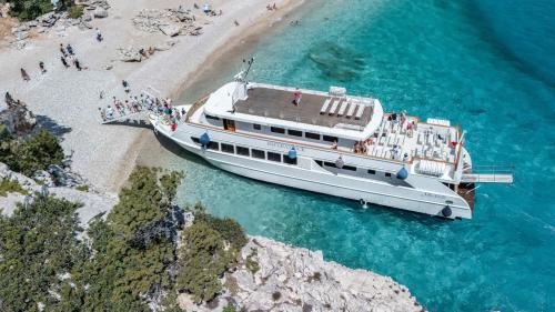 <p>Excursion d’une journée dans le golfe d’Orosei en bateau à moteur</p><p><br></p>