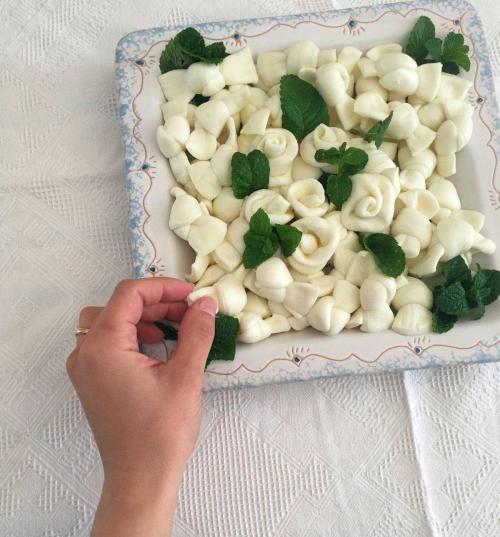 Fresh cheese tasting