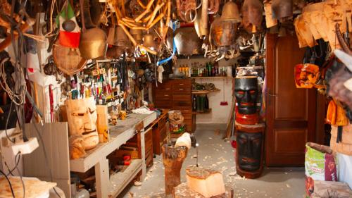 Entrée à l'atelier de fabrication de masques