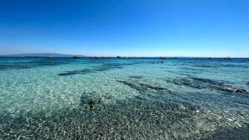 Blue sea in Mal di Ventre