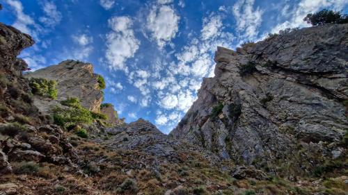 Untere Ansicht der Montalbo-Gipfel