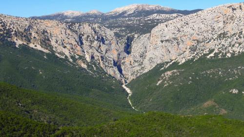 Vista panorámica del desfiladero de Gorropu