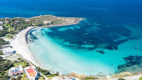 Vue de la plage de Sottotorre à Calasetta