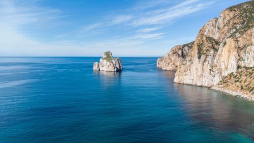 Vista area sulla costa di Masua e Pan di Zucchero