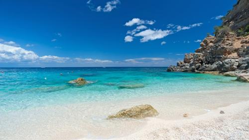 Das kristallklare Meer von Cala Mariolu