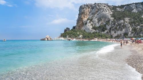 Spiaggia di Cala Luna nel Golfo di Orosei