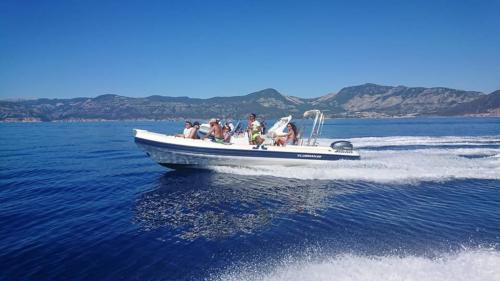 Inflatable boat with passengers on board