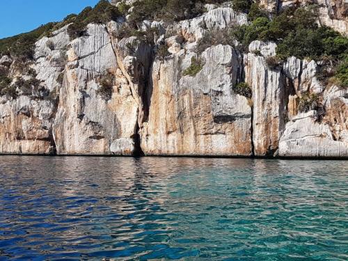 Acantilados de Capo Caccia en el Golfo de Alghero