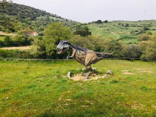Riproduzione dinosauro a Bitti