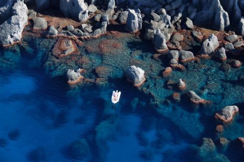 Dinghy and typical rocks