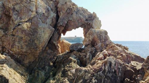 detail rocks of the Bugerru Coast
