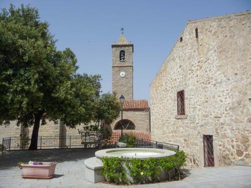 Plaza en Luogosanto