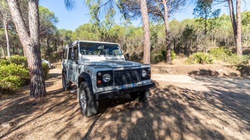 Jeep in nature at Biderosa and Cape Comino