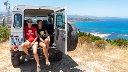 Back off-road girls