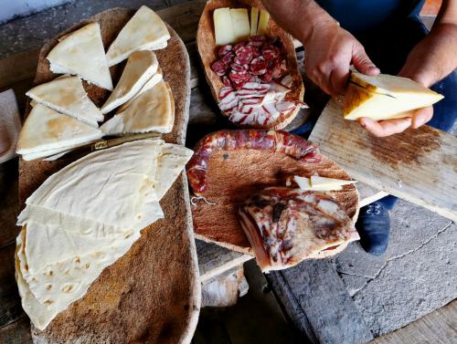 Aperitif with Sardinian cold cuts and cheeses