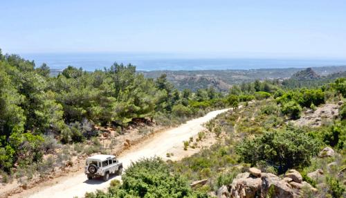 Escursione panoramica nella zona di Orosei con guida in fuoristrada 