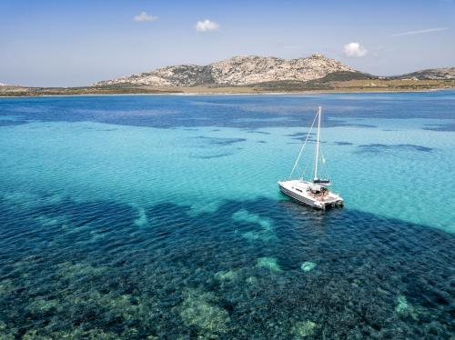 Catamarán a Asinara