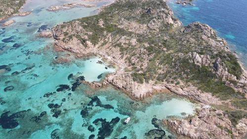 La côte sauvage de la Maddalena