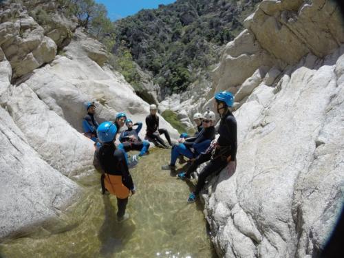 Group of kids during beginner experience
