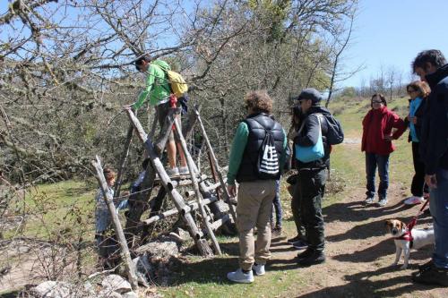 jóvenes en una excursión al Parque Pabude de Bolotana