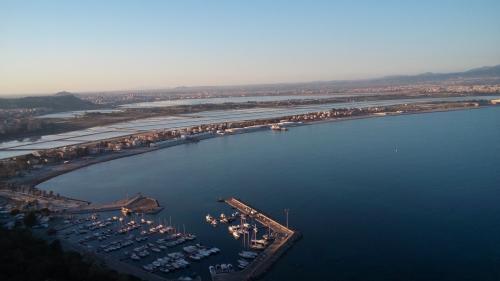 Walk to discover the Devil’s Saddle in Cagliari, Sardinia | Escursi.com